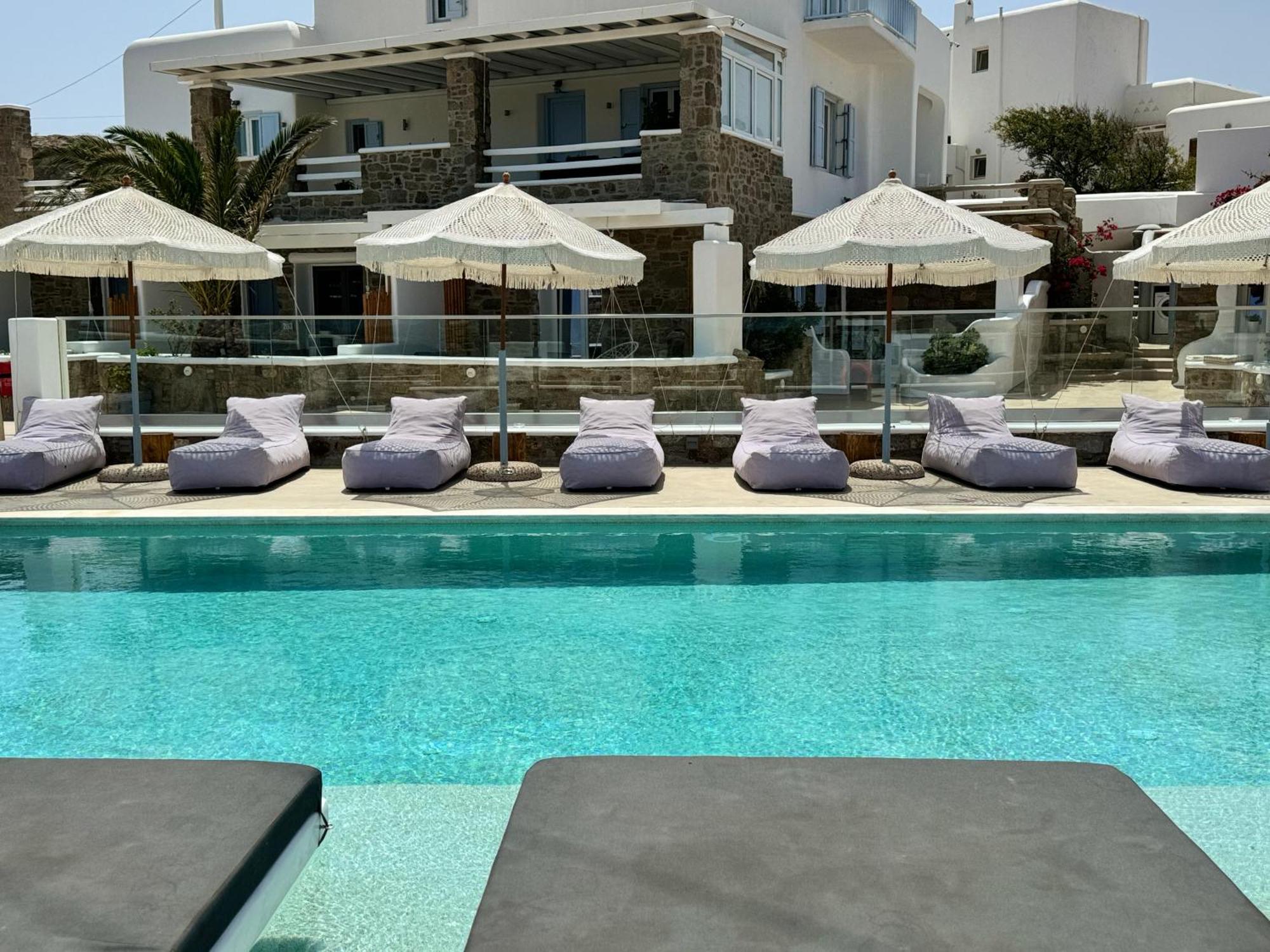 Crystal Suites Mykonos Town Екстер'єр фото